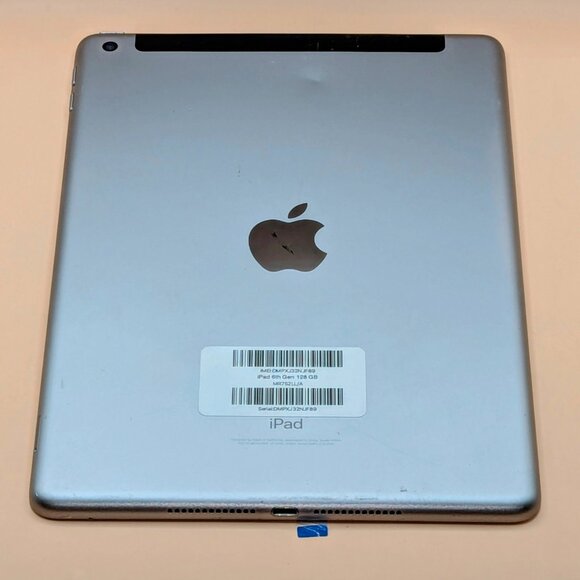 iPad 6th Generation 32GB (Wi-Fi)*** - Picture 3 of 5